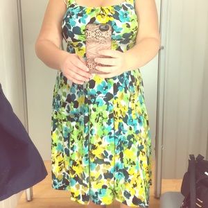 Tea length yellow/green/blue fit and flare 👗